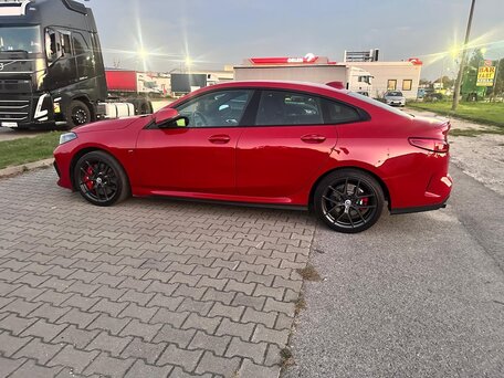 2022 BMW 2 серии Gran Coupe 218i F44, пурпурный, 2950000 рублей, вид 2