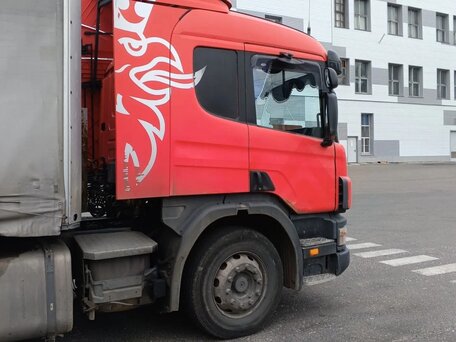 2007 Scania 4-Series, красный, 1490000 рублей, вид 2