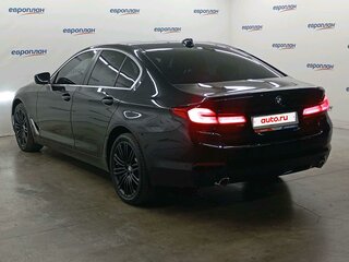 2019 BMW 5 серии 520d VII (G30/G31/G38), чёрный, 2492400 рублей, вид 4