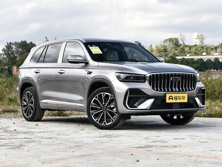 2026 Geely Monjaro (Xingyue L) I Рестайлинг 2 (China Market), серебристый, 3750000 рублей, вид 3