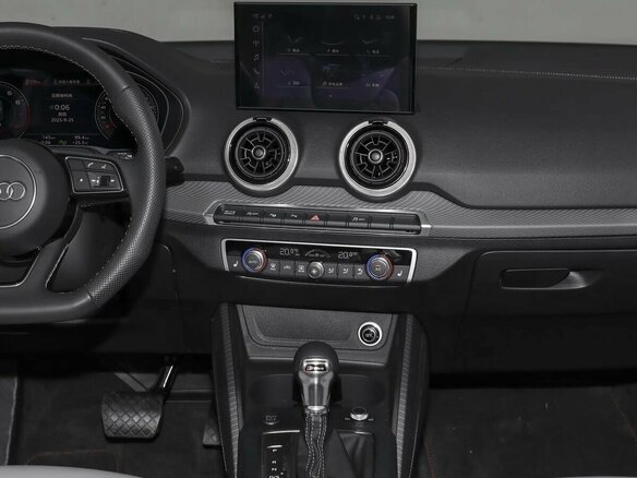 2026 Audi Q2 L 35 TFSI I Рестайлинг, голубой, 3440000 рублей - вид 9