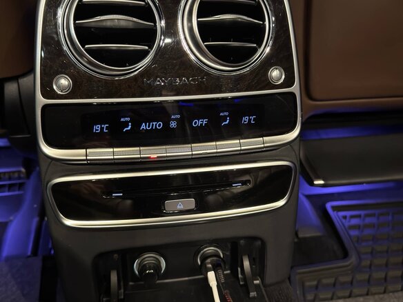2015 Mercedes-Benz Maybach S-Класс 500 I (X222), чёрный, 3500000 рублей - вид 19