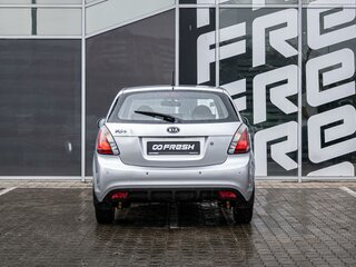 2010 Kia Rio II Рестайлинг, серебристый, 555000 рублей, вид 4
