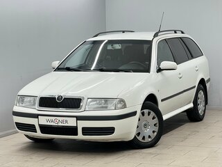 2006 Skoda Octavia I (A4) Рестайлинг, белый, 385000 рублей, вид 1
