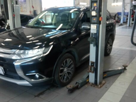2016 Mitsubishi Outlander III Рестайлинг 2, чёрный, 1660000 рублей, вид 1