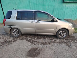 2003 Toyota Raum II, серый, 520000 рублей, вид 4