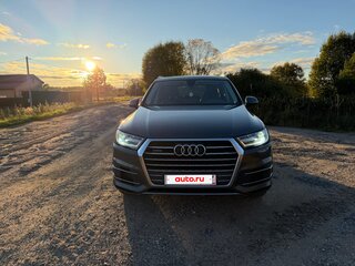 2018 Audi Q7 II (4M), серый, 4250000 рублей, вид 3