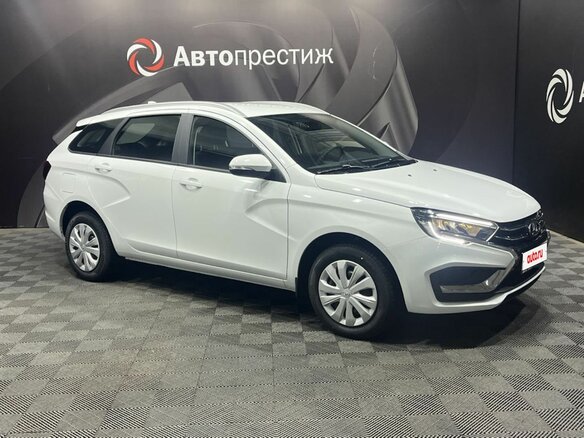 2026 Lada (ВАЗ) Vesta SW I Рестайлинг (NG), белый, 1815000 рублей - вид 2