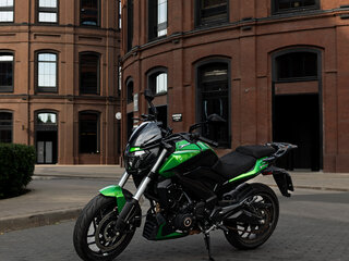 Bajaj Dominar 400