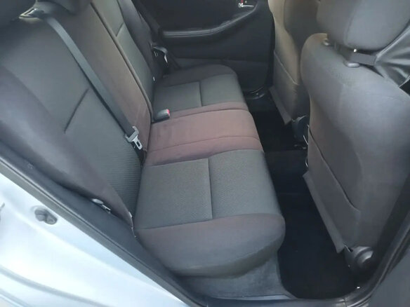 2005 Toyota Corolla IX (E120, E130) Рестайлинг, серебристый, 815000 рублей - вид 18