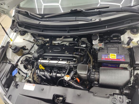 2014 Kia Rio 4-speed III, белый, 910000 рублей - вид 13