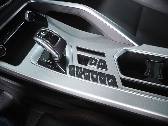 2022 Geely Coolray I, чёрный - вид 17