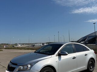 2010 Chevrolet Cruze I, серебристый, 528000 рублей, вид 2
