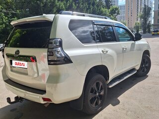 2021 Toyota Land Cruiser Prado 150 Series Рестайлинг 3, белый, 8500000 рублей, вид 1