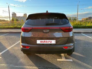 2018 Kia Sportage IV, коричневый, 1475000 рублей, вид 4