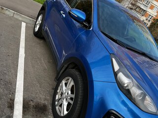 2018 Kia Sportage IV Рестайлинг, синий, 1670000 рублей, вид 4
