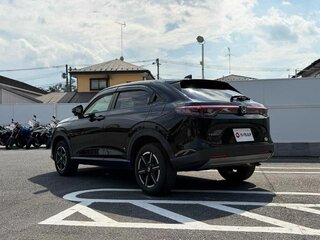 2022 Honda Vezel II, чёрный, 1780325 рублей, вид 5