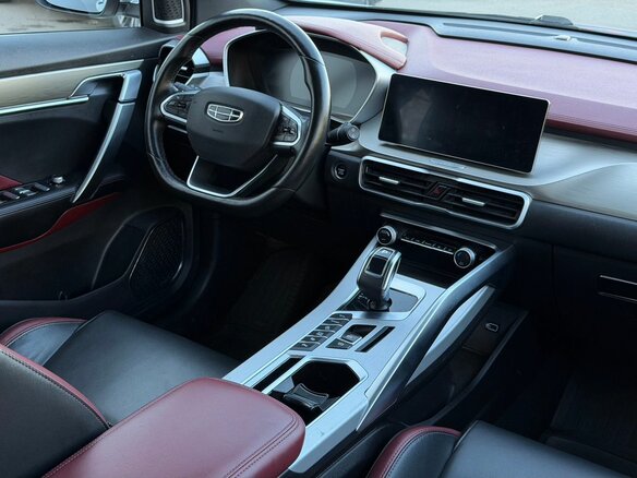 2022 Geely Coolray I, серебристый, 1291000 рублей - вид 6