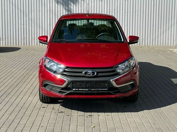 2026 Lada (ВАЗ) Granta I Рестайлинг, красный, 1109000 рублей - вид 1