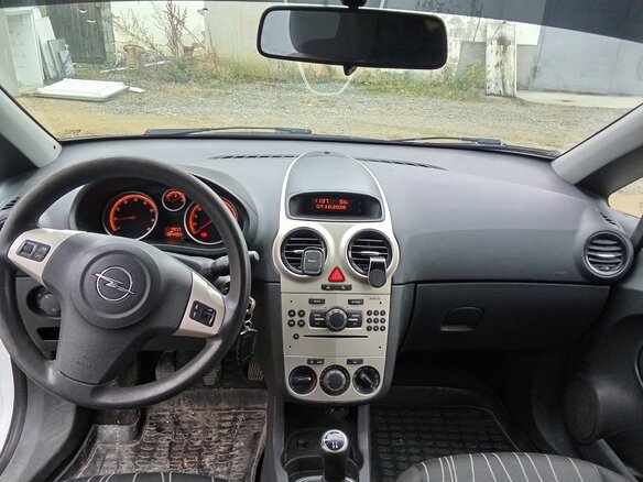2008 Opel Corsa D, белый, 270000 рублей - вид 3