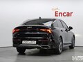 2025 Kia K5 LPi III Рестайлинг, чёрный, 2435000 рублей - вид 3