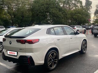 2024 BMW X2 xDrive25i II (U10), белый, 5150000 рублей, вид 3