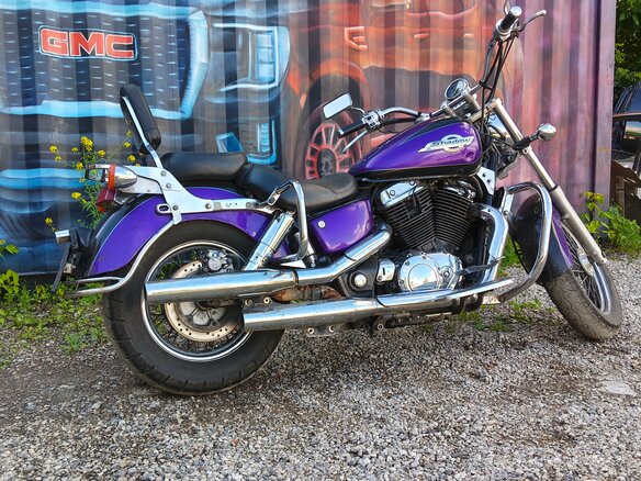 1996 Honda VT 1100, фиолетовый - вид 2