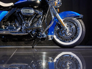 2021 Harley-Davidson Electra Glide Revival, голубой, 2750000 рублей, вид 3