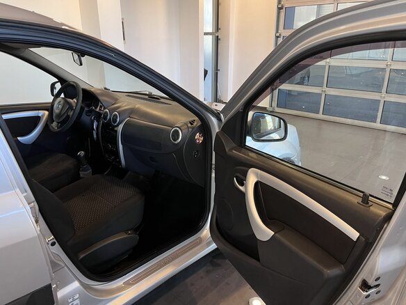 2012 Lada (ВАЗ) Largus I, серебристый, 537000 рублей - вид 24