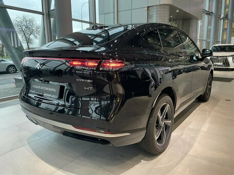 2026 GAC Hyptec HT, чёрный, 5999000 рублей, вид 4