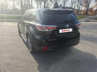 2014 Toyota Highlander III (XU50), чёрный, 3400000 рублей, вид 3