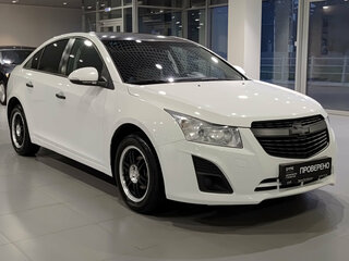 2015 Chevrolet Cruze I Рестайлинг, белый, 615000 рублей, вид 3