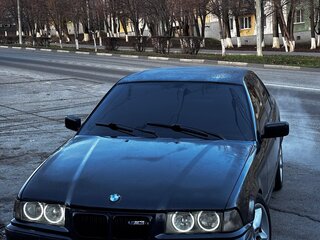 1998 BMW 3 серии 316i III (E36), чёрный, 400000 рублей, вид 1