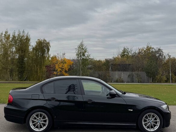 2009 BMW 3 серии 318i V (E90/E91/E92/E93) Рестайлинг, чёрный, 770000 рублей - вид 6