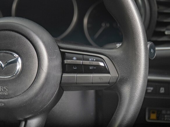 2021 Mazda 3 IV (BP), серый, 1499000 рублей - вид 13
