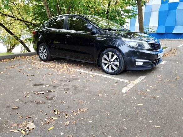 2016 Kia Rio III Рестайлинг, чёрный, 950000 рублей