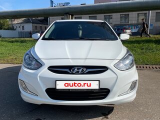2012 Hyundai Solaris I, белый, 725000 рублей, вид 2