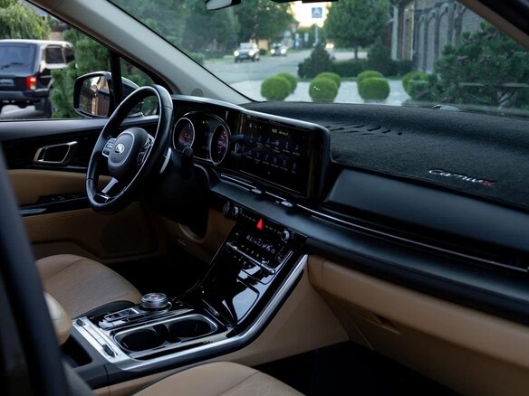 2020 Kia Carnival IV, чёрный - вид 15