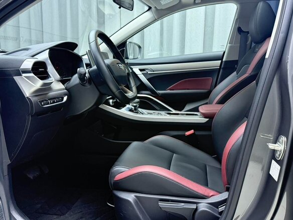2023 Geely Coolray (Binyue) I, серый, 1400000 рублей - вид 8