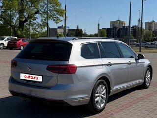 2019 Volkswagen Passat B8 Рестайлинг, серебристый, 1699000 рублей, вид 4