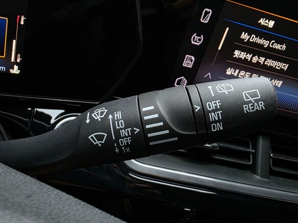 2023 Chevrolet Trax II, белый, 1690001 рублей - вид 14