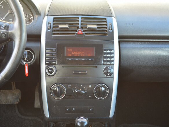 2007 Mercedes-Benz A-Класс 200 II (W169), серебристый, 199888 рублей - вид 7