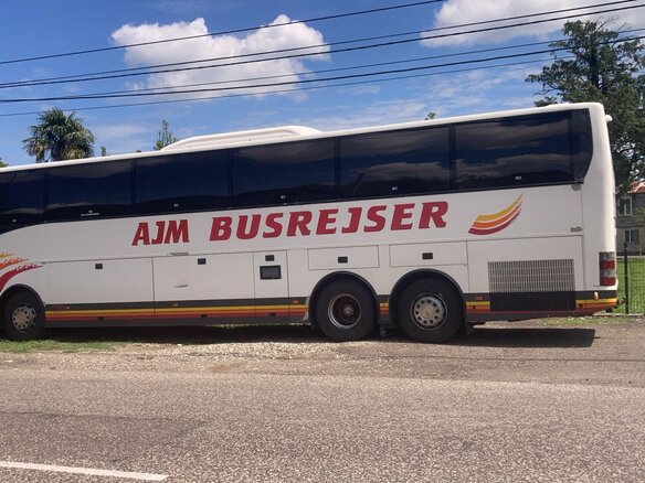 2003 Volvo B12 Series, белый, 3500000 рублей - вид 3