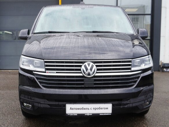 2021 Volkswagen Multivan Long T6 Рестайлинг, чёрный, 4945000 рублей - вид 1