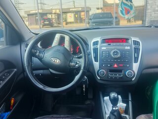 2010 Kia Ceed I Рестайлинг, серебристый, 475000 рублей, вид 5