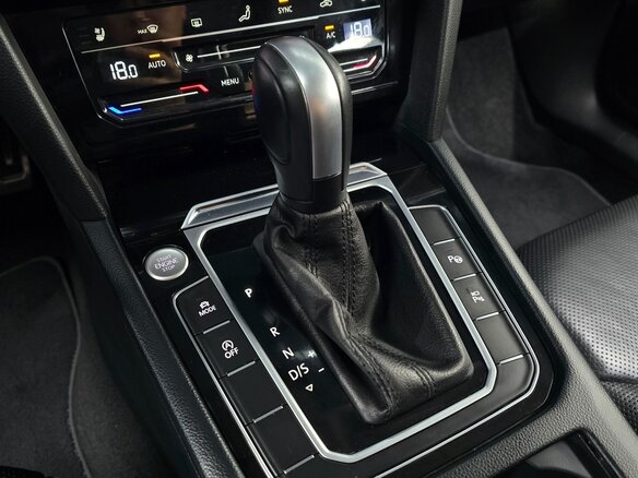 2022 Volkswagen Arteon I Рестайлинг, серебристый, 2480001 рублей - вид 12