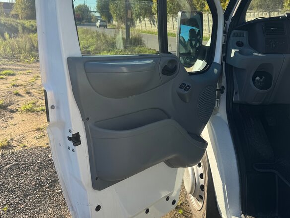 2008 Ford Transit, белый, 1850000 рублей - вид 17