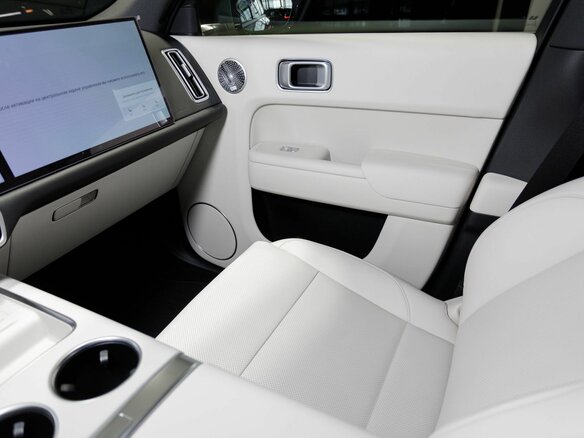 2025 Li Auto (Lixiang) L9 52.3 kWh I Рестайлинг, серый - вид 13