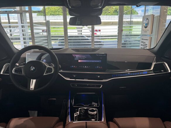 2025 BMW X5 Long 40Li IV (G05/G18) Рестайлинг, серый, 15000000 рублей - вид 13