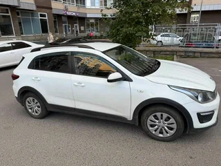 2019 Kia Rio X-Line IV, белый, 1150000 рублей, вид 1